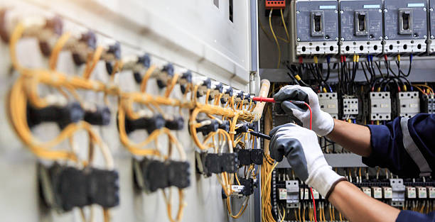 Professional Electrician technician working in Riverside County County, CA